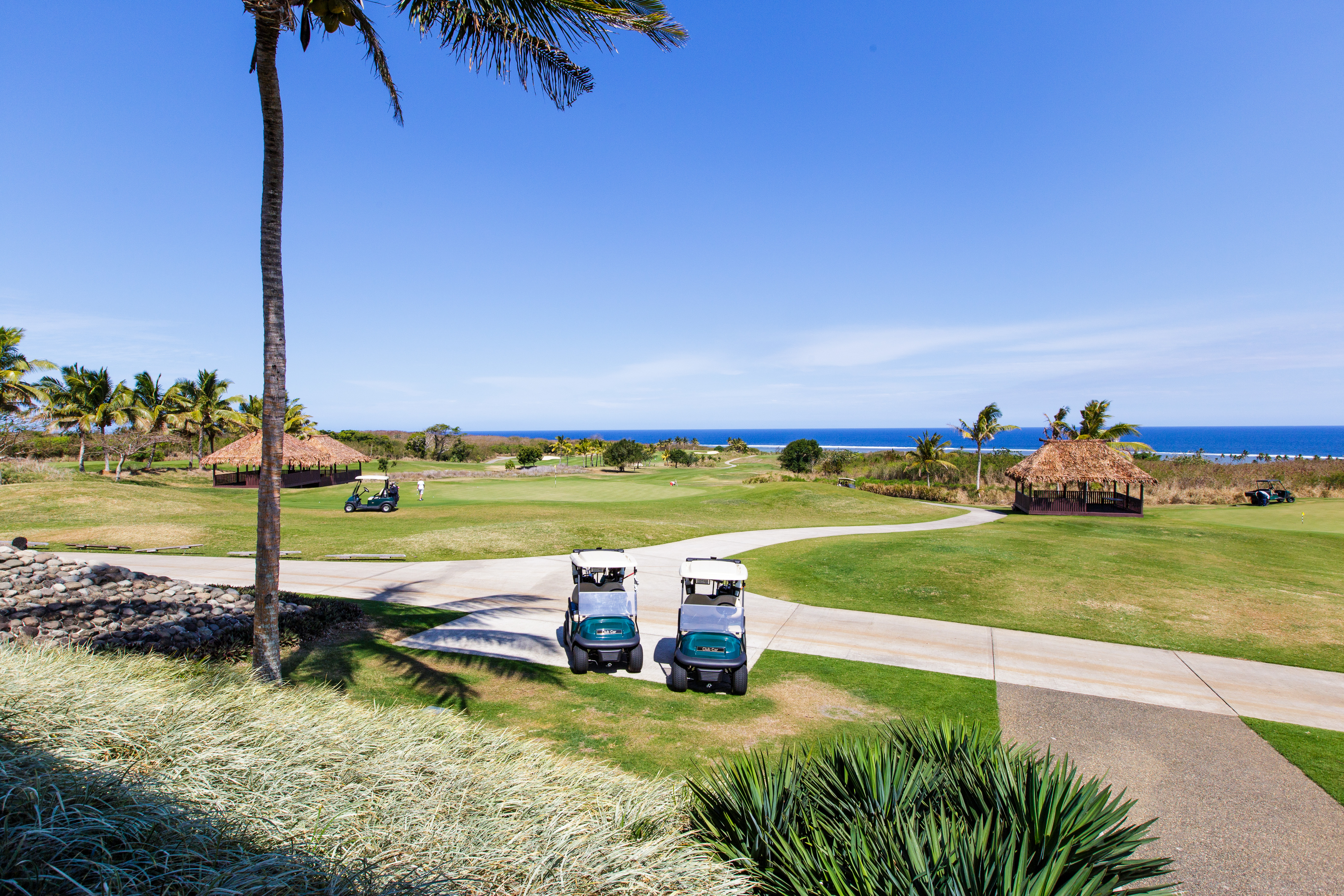 http://thefijivillacompany.com/wp-content/uploads/2014/09/from-the-clubhouse.jpg
