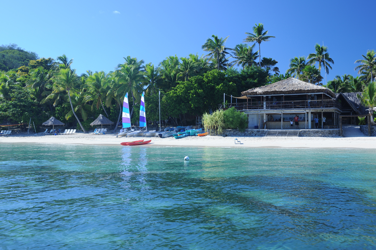 Family Bure @ Castaway - The Fiji Villa Company The Fiji Villa Company